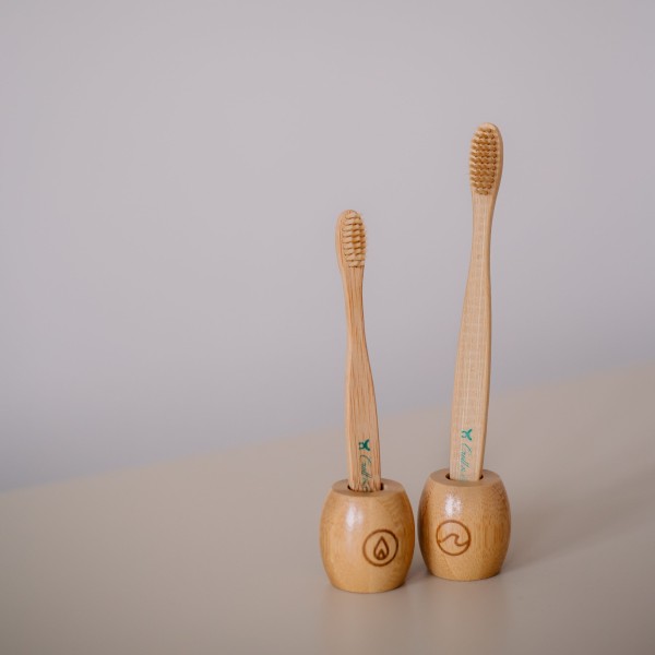 Brosse à dents en bambou - Adulte - Croll & Denecke