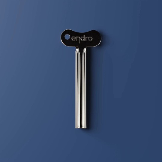 Clé presse-tube : zéro gâchis - Endro-Cosmétiques