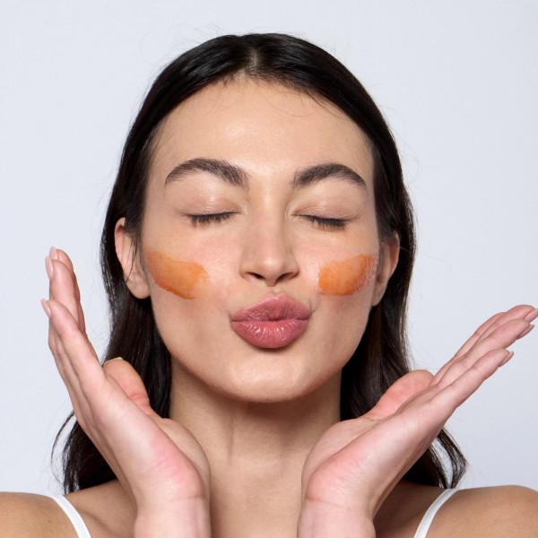 Application Sérum Bonne mine BIO - Endro Cosmétiques